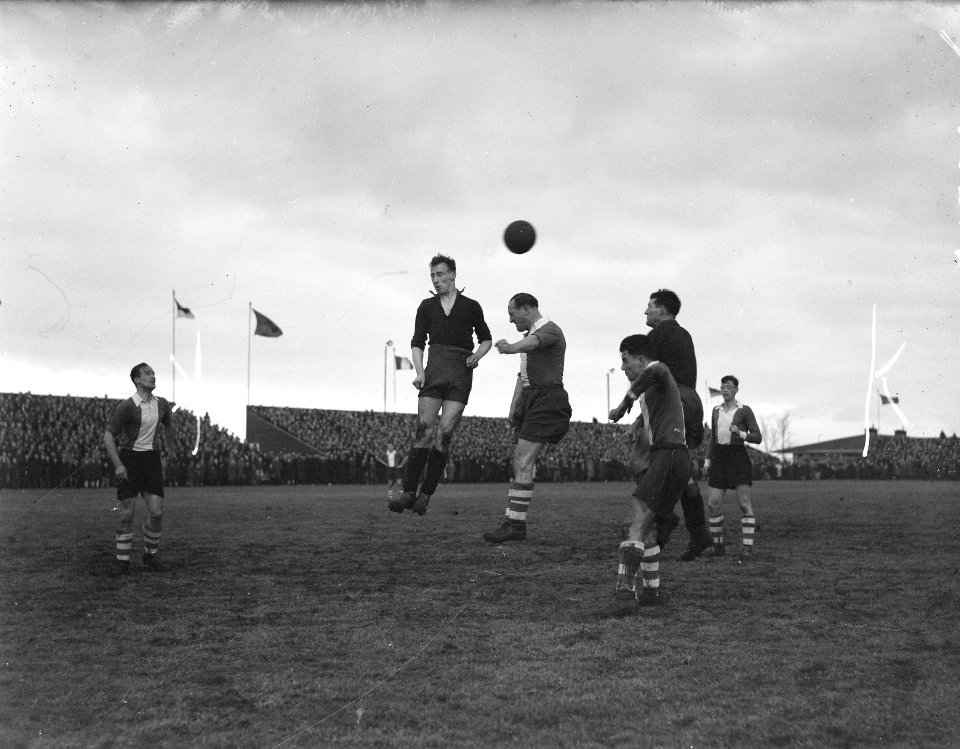 Voetbalwedstrijd Haarlem tegen Neptunia (Delfzijl), Bestanddeelnr 902-0061
