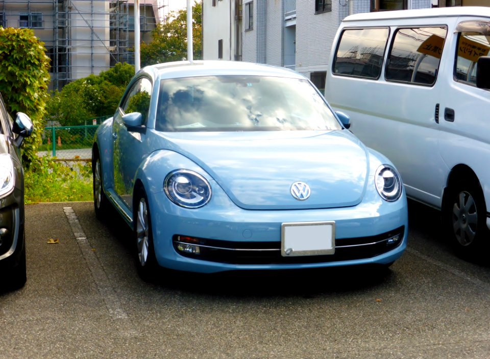Volkswagen Beetle front