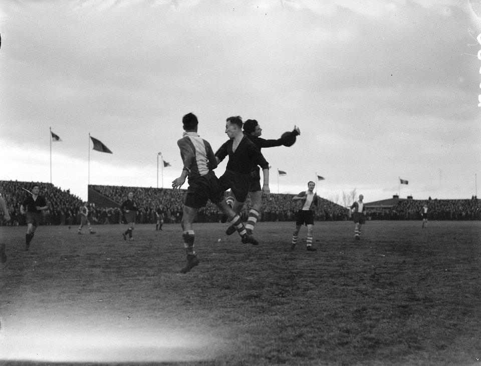 Voetbalwedstrijd Haarlem tegen Neptunia (Delfzijl), Bestanddeelnr 902-0060