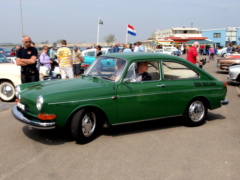 Volkswagen 311023 Automatic (1970) , Dutch licence registration 17-50-NT pic6