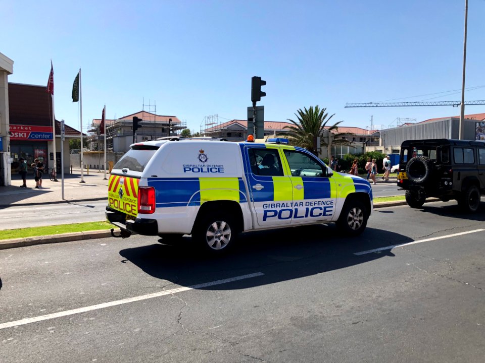 Volkswagen Amarok - Police de Gibraltar 02