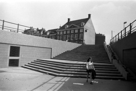 Voetgangersonderdoorgangen bij Waterlooplein en Mr Visserplein , Amsterdam, voe, Bestanddeelnr 924-9596