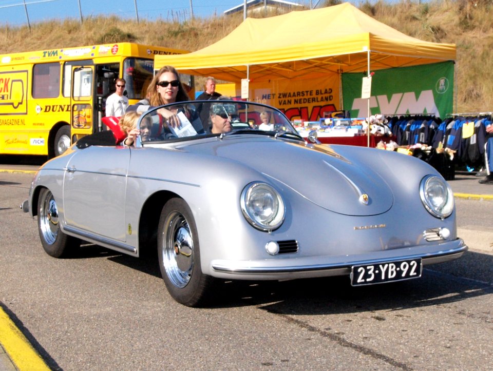 Volkswagen 11 dutch licence registration 23-YB-92 pic1