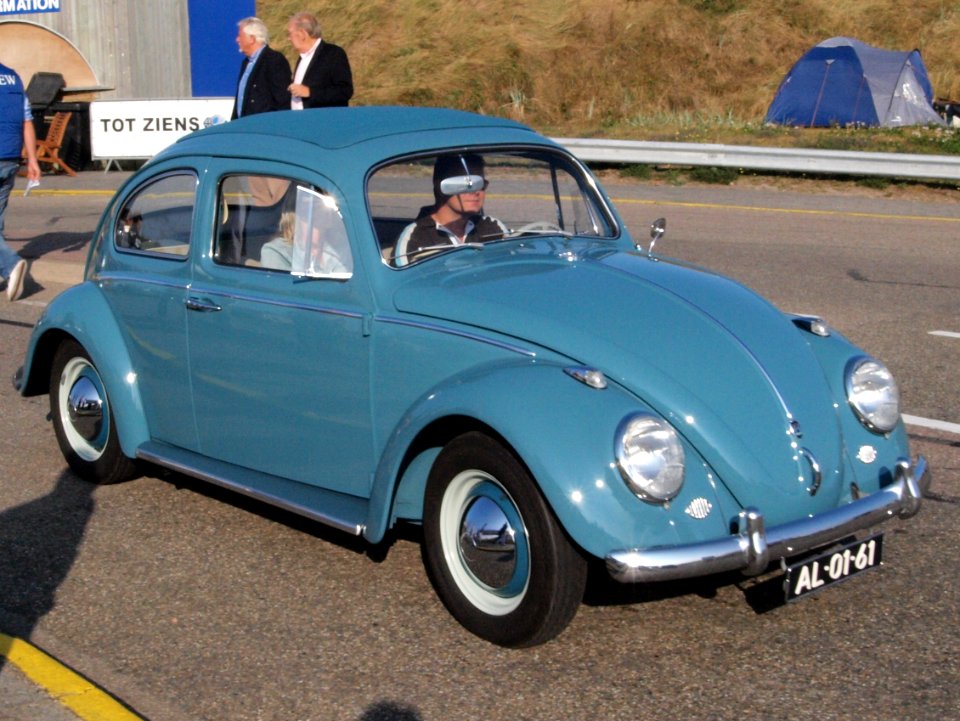 Volkswagen 11 dutch licence registration AL-01-61 pic1