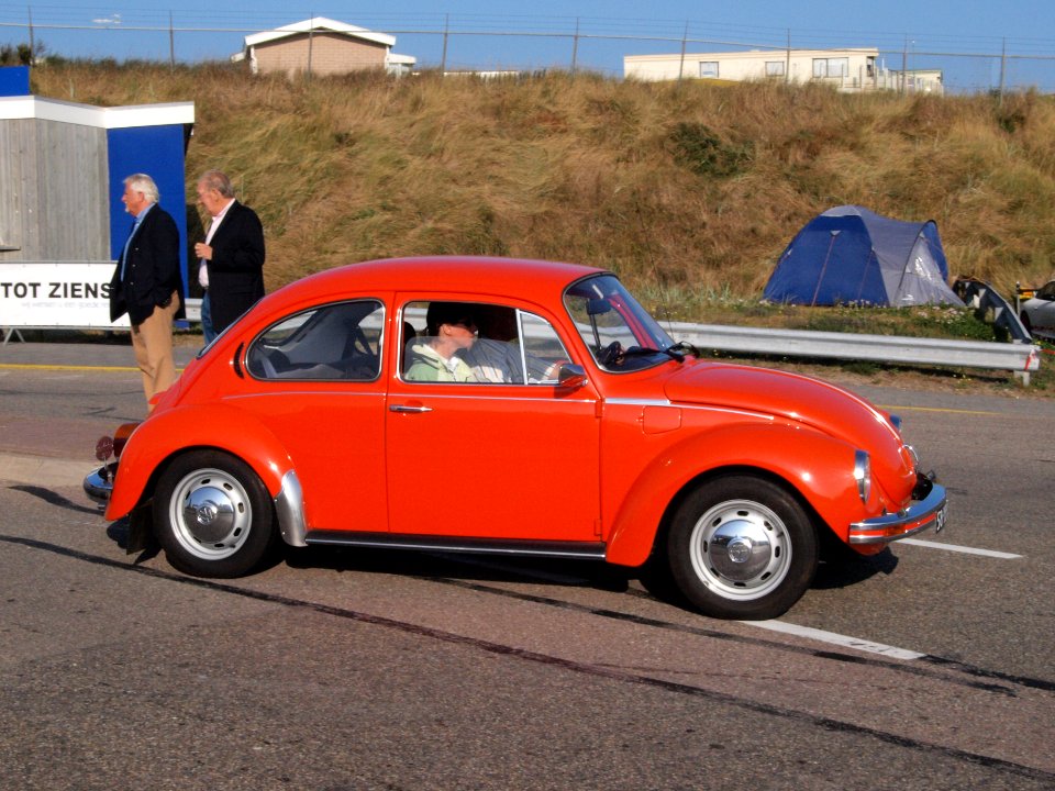 Volkswagen 135031-M 560 dutch licence registration 58-YB-95 pic1