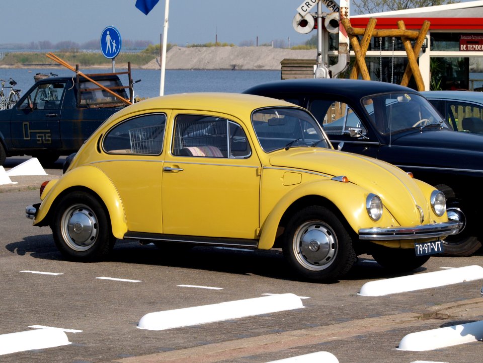 Volkswagen Kever (Beetle) (1973), Dutch licence registration 79-97-VT pic2