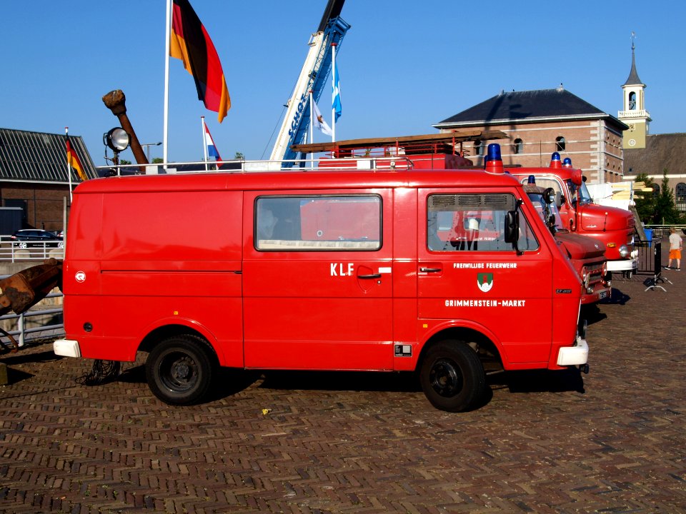 Volkswagen LT35 Firetruck pic2