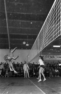 Volleybal Dames, Valboval tegen Akademik Sofia (Bulgarije) om de Europacup te Wo, Bestanddeelnr 922-2456