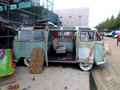 Volkswagen Samba de Luxe pic2