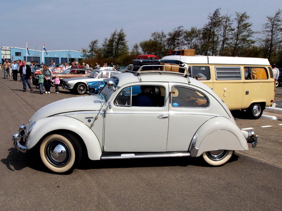 Volkswagen 1200 (1958) , Dutch licence registration DH-06-25 pic7