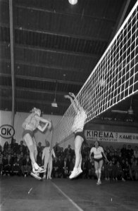 Volleybal Dames, Valboval tegen Akademik Sofia (Bulgarije) om de Europacup te Wo, Bestanddeelnr 922-2454