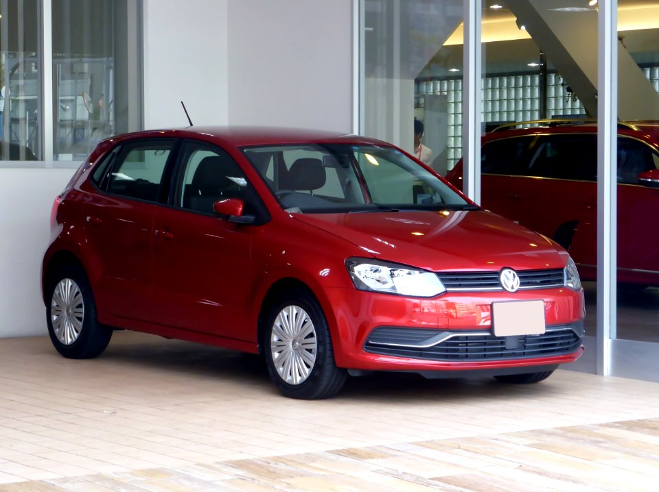 Volkswagen Polo TSI Comfortline (6R) front