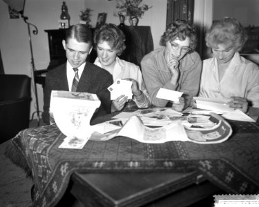 Vlnr Han, Dorothea, Rini en Elly, Bestanddeelnr 911-0057