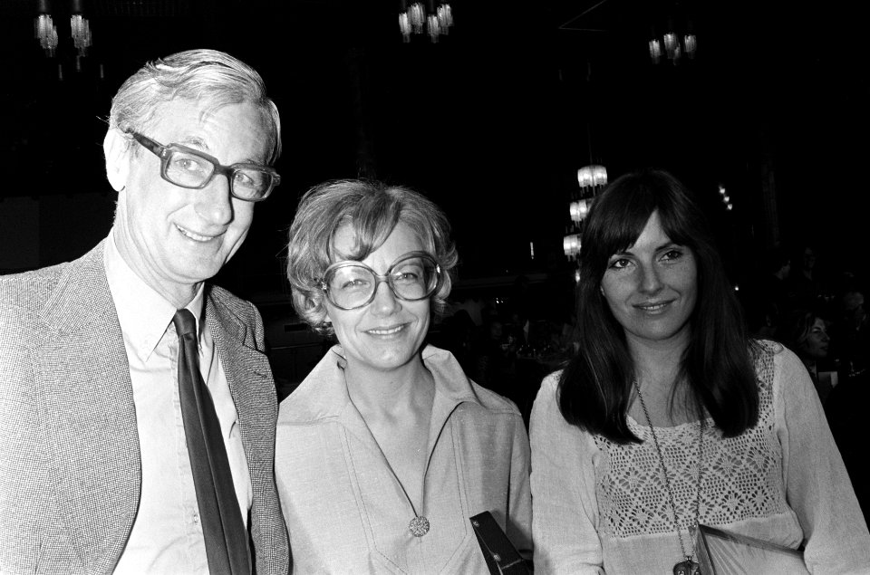 Vlnr Eric van Ingen, Annet Nieuwenhuyzen en Josée Ruiter, Bestanddeelnr 927-9289