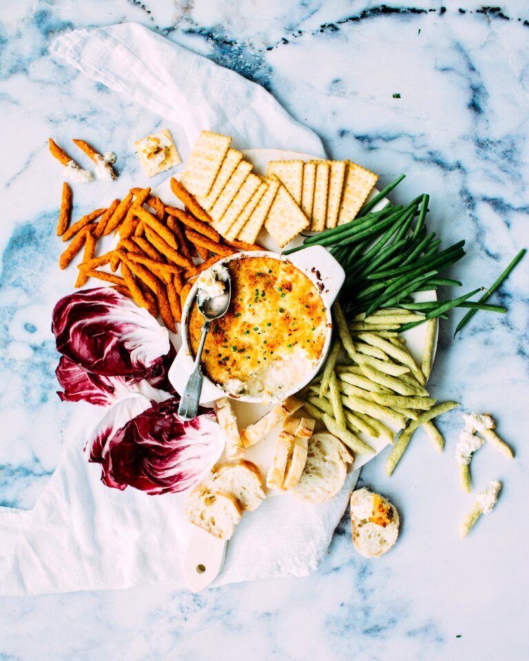 Pastry spoon crackers