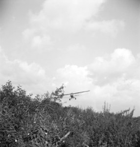 Vliegtuigen, landschappen, Bestanddeelnr 253-4273