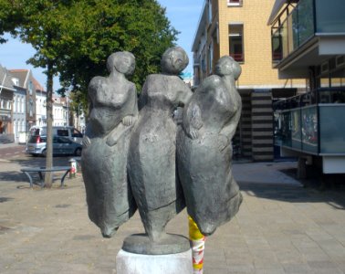 Vlissingen kunstwerk drie vrouwen