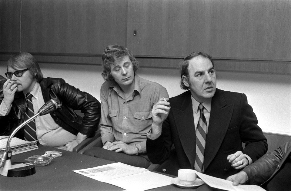 Vlnr Theo Ordemans , Harry van Hoof en Willem Duys, Bestanddeelnr 926-9766