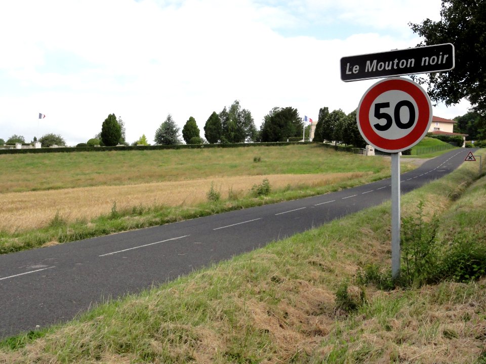 Vitrimont (M-et-M) city limit sign Le Mouton noir