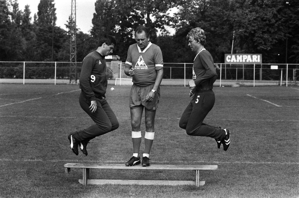 Vlnr Ling, Haarms, Ziegler tijdens de training, Bestanddeelnr 931-0196
