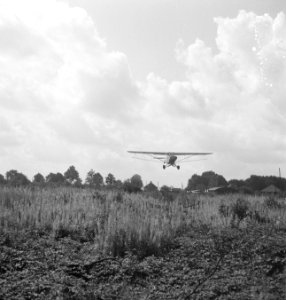 Vliegtuigen, landschappen, Bestanddeelnr 253-4266