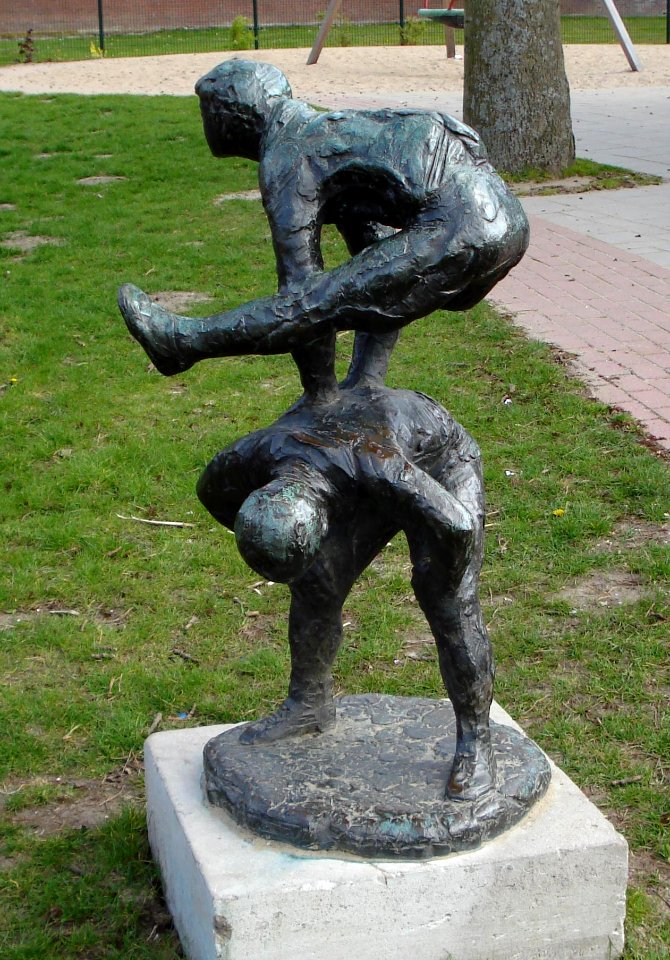 Vlaardingen kunstwerk bokspringende kinderen