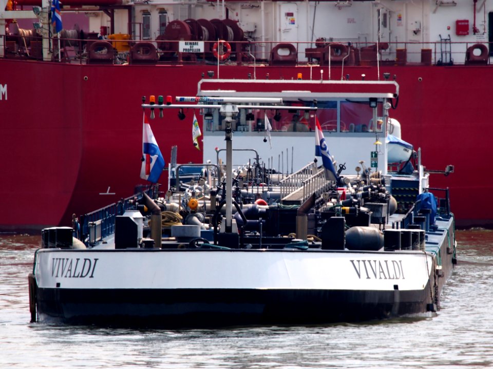 Vivaldi - ENI 02330236, Port of Antwerp