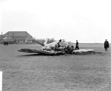 Vliegtuigbotsing bij Hillegom, Bestanddeelnr 906-3996