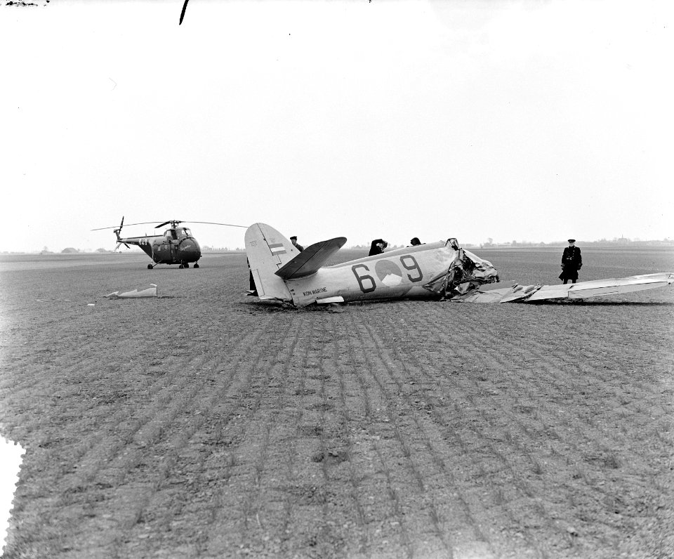 Vliegtuigbotsing bij Hillegom, Bestanddeelnr 906-3995