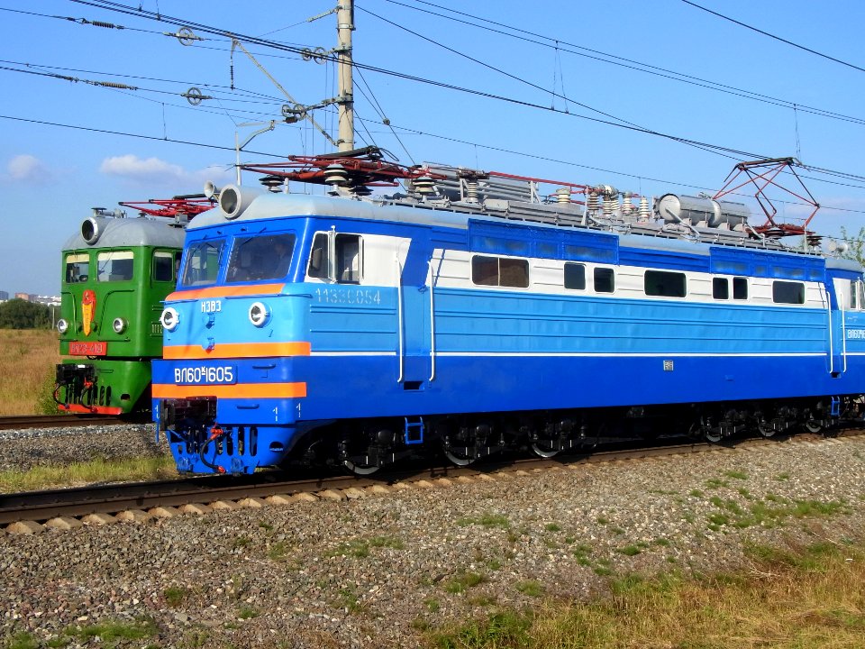 VL60k-1605 - EXPO-1520 train parade 2017