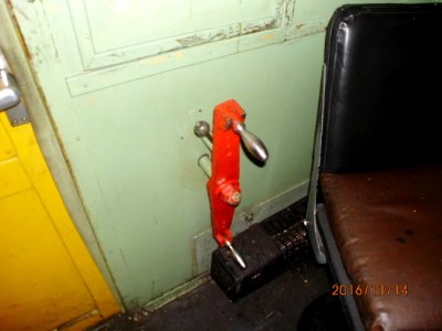 VL10 driver's cabin interior 01