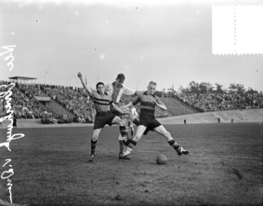 Voetbal NEC tegen Elinckwijk 3-1, Bestanddeelnr 906-1722