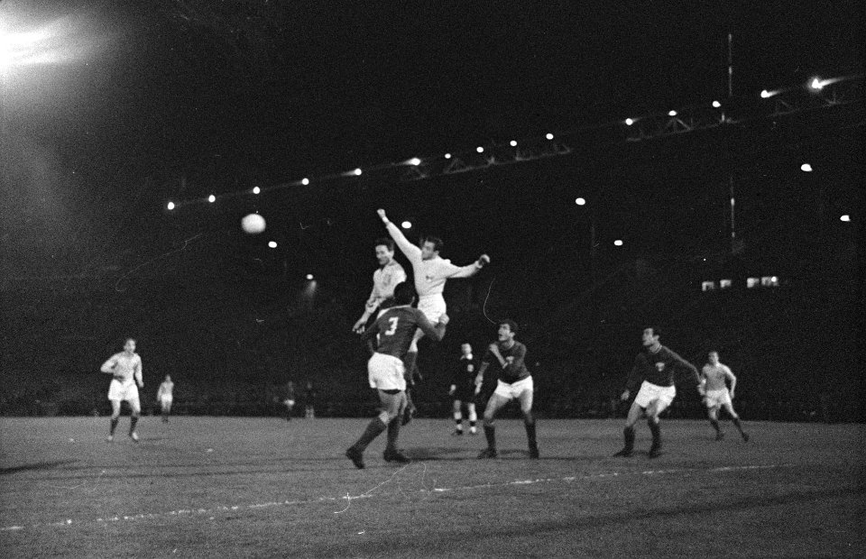 Voetbal Nederland tegen Mexico 1-2 in het Olympisch Stadion Wilkes in duel m…, Bestanddeelnr 912-3707