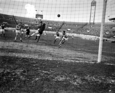 Voetbal Blauw-Wit tegen Willem II 2-0, Bestanddeelnr 913-6549