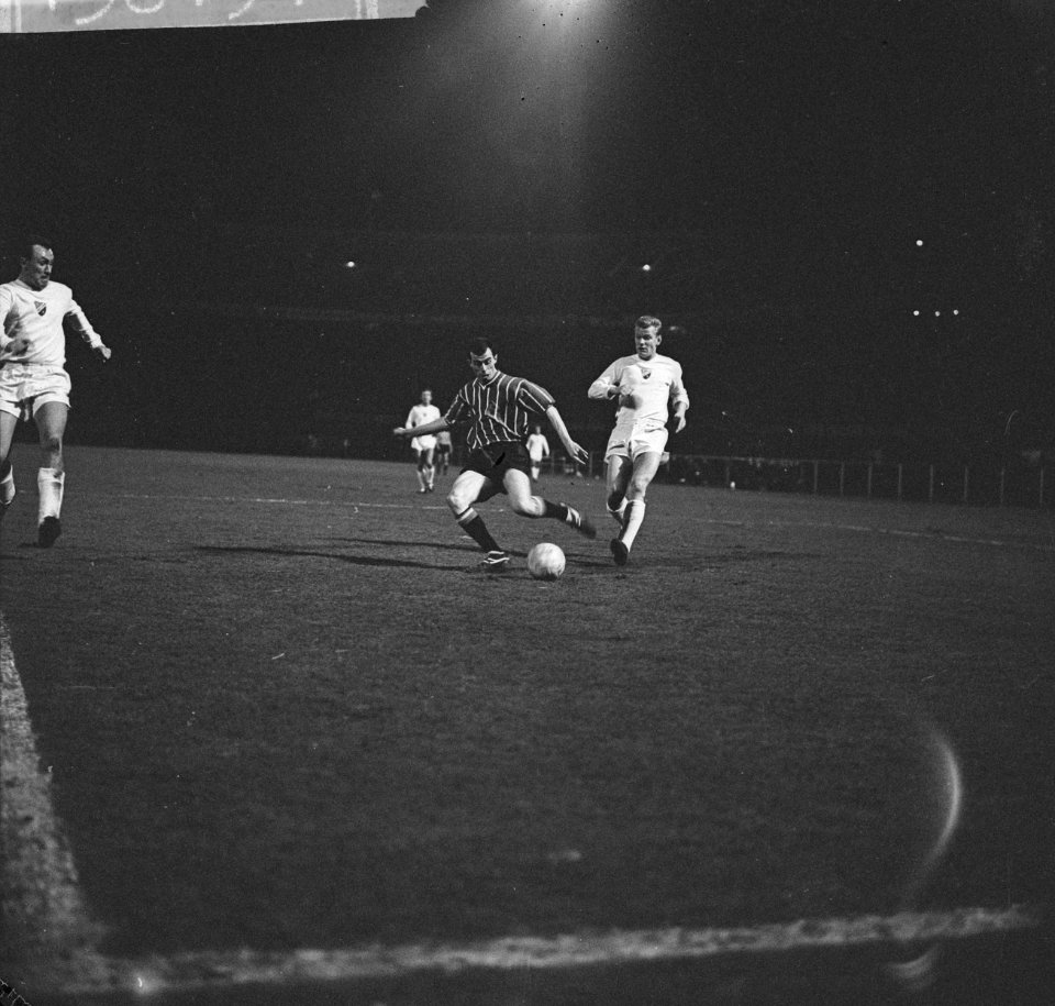 Voetbal Halve Finale Intertoto Feyenoord - Banik Ostrava (Tjechie) 1-0 Moulijn, Bestanddeelnr 913-6194