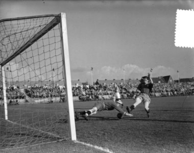 Voetbal Haarlem tegen Go Ahead, Bestanddeelnr 905-3914