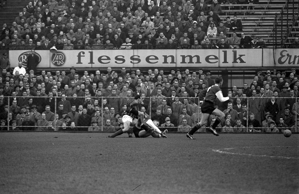 Voetbal Feyenoord tegen DWS 5-2, Bestanddeelnr 913-5350