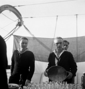 Vlootmanoeuvres Westelijke trompetten, Bestanddeelnr 903-4932
