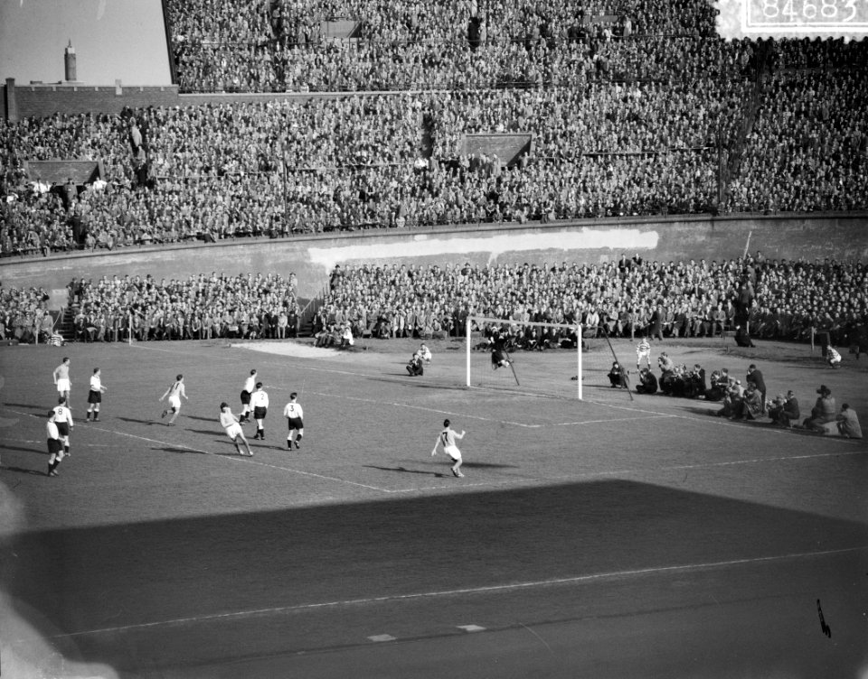 Voetbal Nederland tegen Duitsland in Olympisch Stadion Amsterdam, Bestanddeelnr 908-4683