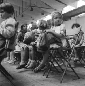Vluchtelingenkinderen in Den Haag uit Oostenrijk en Duitsland, Bestanddeelnr 911-4198