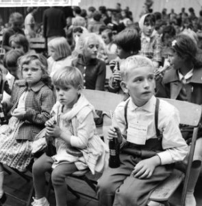 Vluchtelingenkinderen in Den Haag uit Oostenrijk en Duitsland, Bestanddeelnr 911-4203