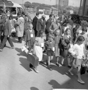 Vluchtelingenkinderen in Den Haag uit Oostenrijk en Duitsland, Bestanddeelnr 911-4201