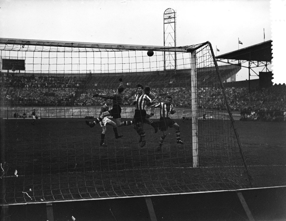 Voetbal DWS-Eindhoven, Bestanddeelnr 906-5273