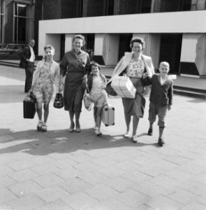 Vluchtelingenkinderen in Den Haag uit Oostenrijk en Duitsland, Bestanddeelnr 911-4194