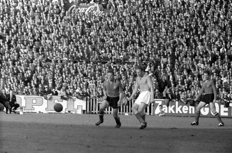 Voetbal Belgie tegen Nederland 1-4 te Antwerpen, spelmomenten met Klaassens, Bestanddeelnr 911-6401