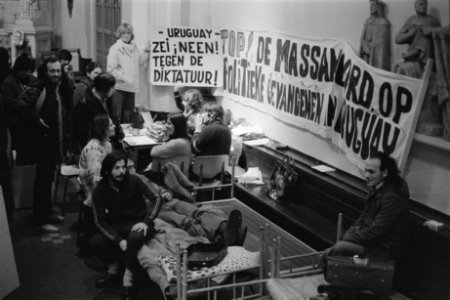 Vluchtelingen uit Uruguay in hongerstaking gegaan uit protest tegen regime hun l, Bestanddeelnr 931-1963