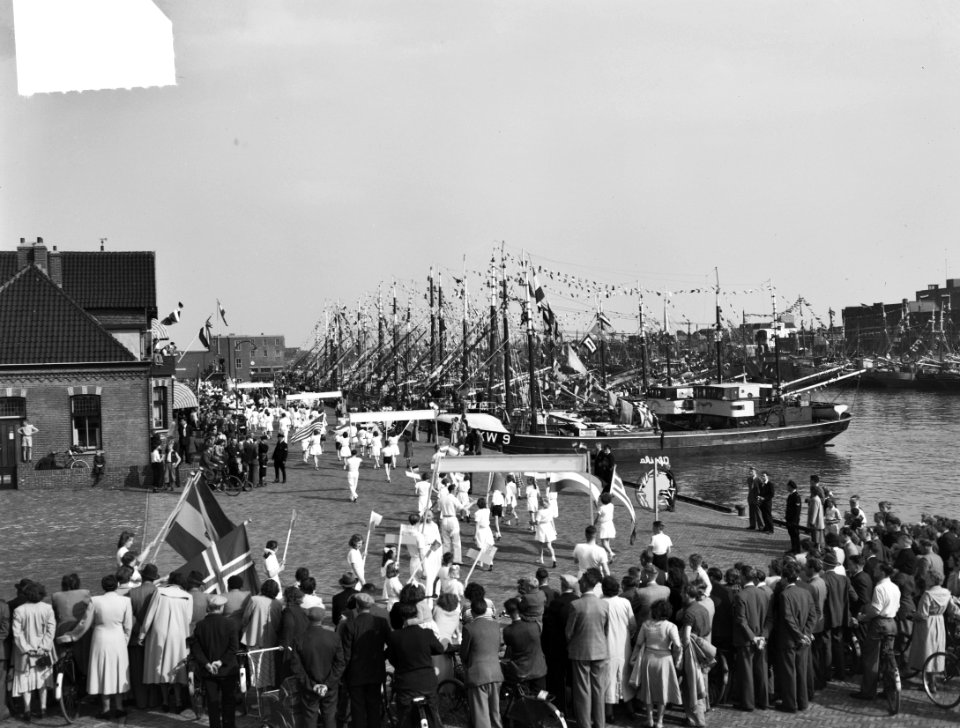 Vlaggetjesdag 1951 IJmuiden, Bestanddeelnr 904-5795