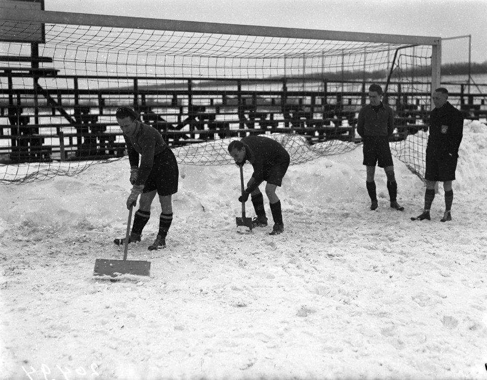 Voetbal AFC, Bestanddeelnr 902-0494