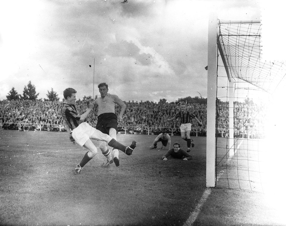 Voetbal Eindhoven tegen DWS, Bestanddeelnr 906-5196