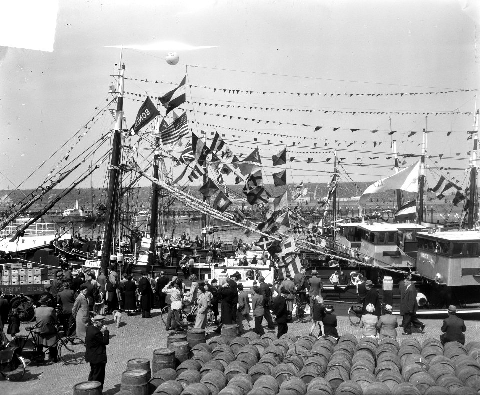 Vlaggetjesdag 1951 Scheveningen, Bestanddeelnr 904-5799
